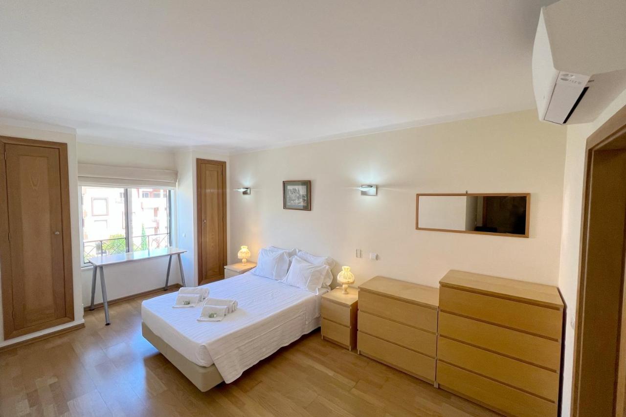 Apartment By The Beach With Parking And Wifi By Amcf Portimão Extérieur photo